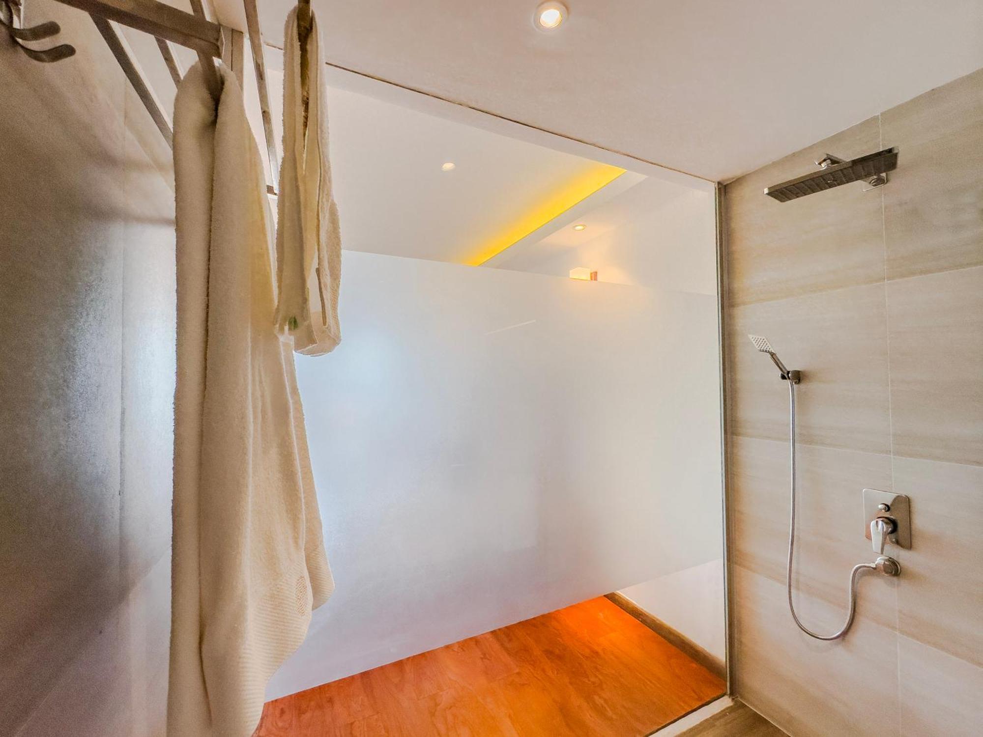 Mazarine Surf Suites Hiriketiya Dikwella Esterno foto