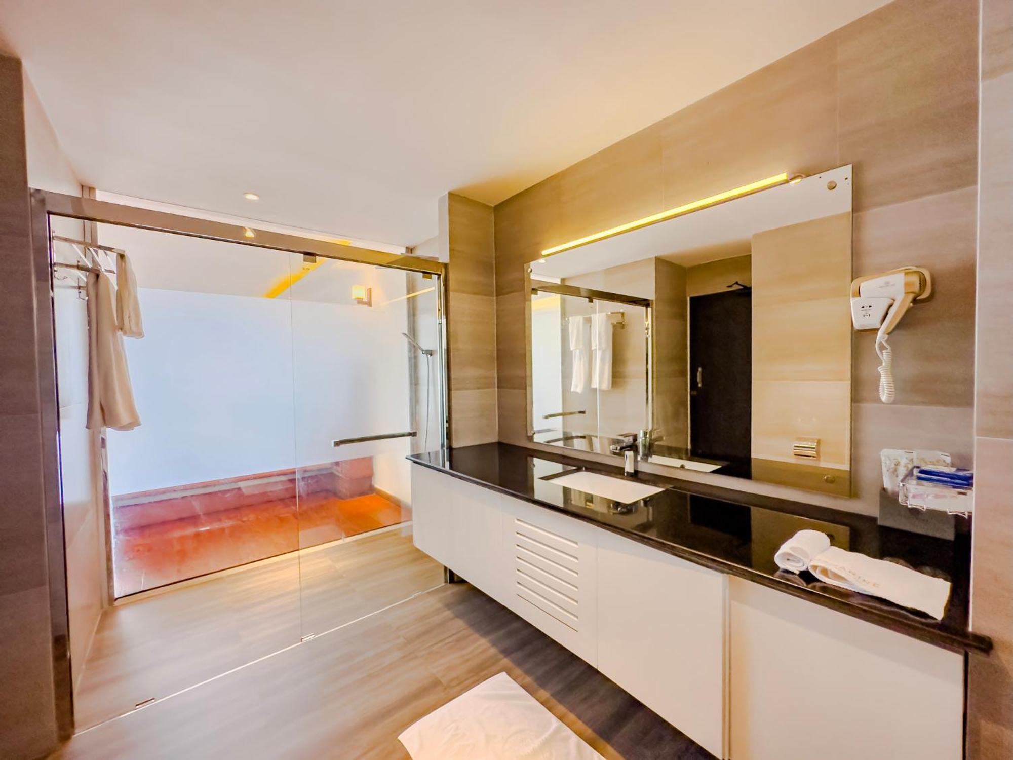 Mazarine Surf Suites Hiriketiya Dikwella Esterno foto